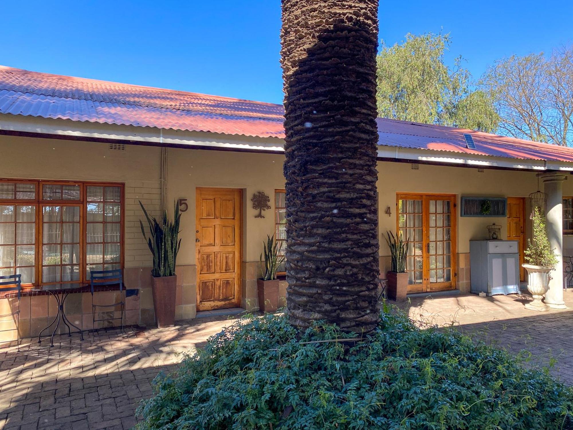 Palm Inn Guest House Piet Retief Exterior foto