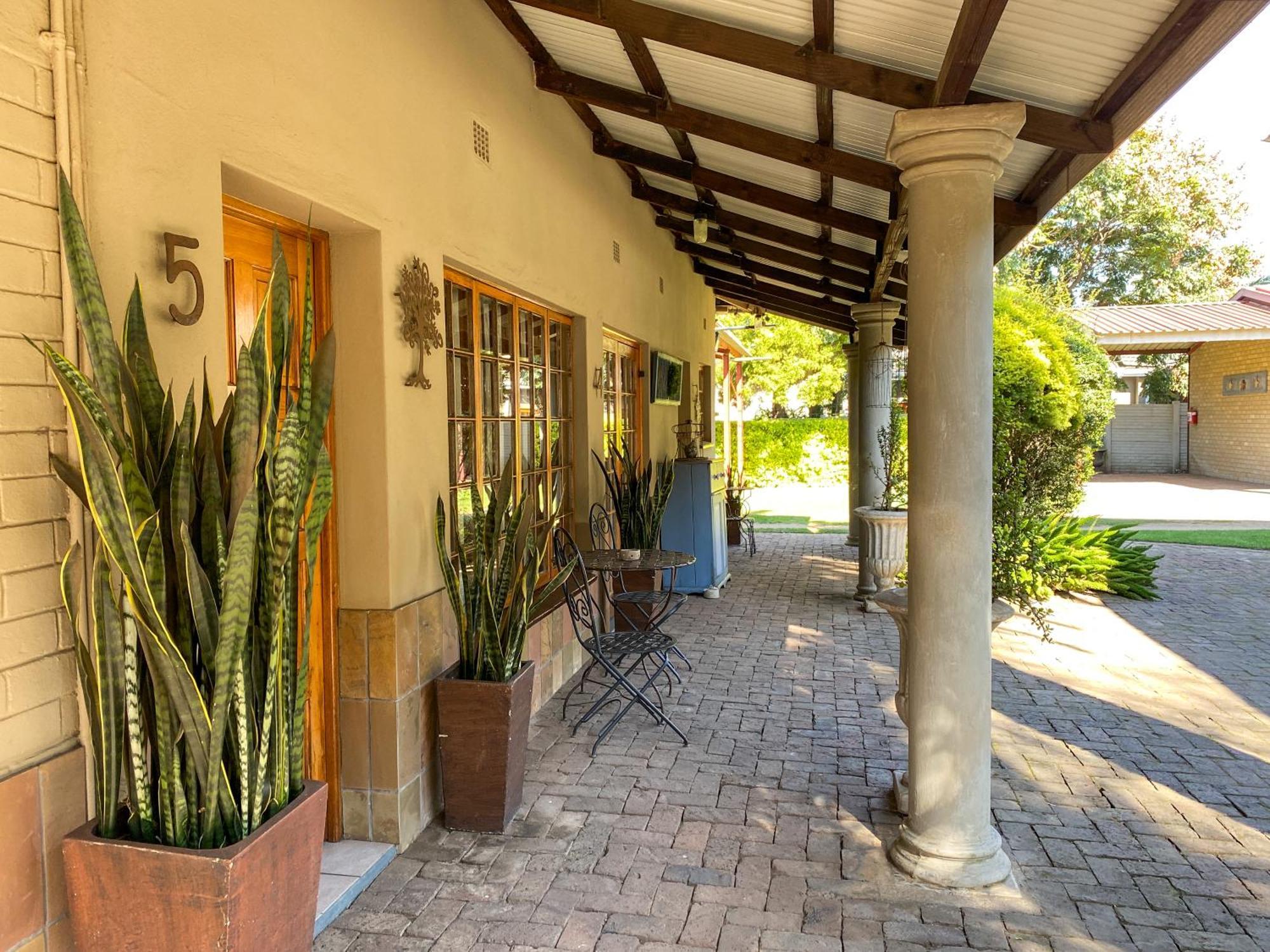 Palm Inn Guest House Piet Retief Exterior foto